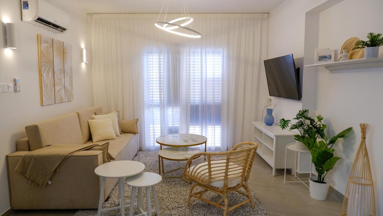 Ikaria Sea View Apartment Klorakas Екстер'єр фото